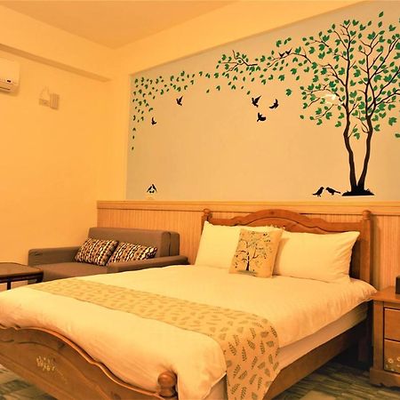 สเนล เทรล โฮเต็ล Bed & Breakfast Taitung ภายนอก รูปภาพ