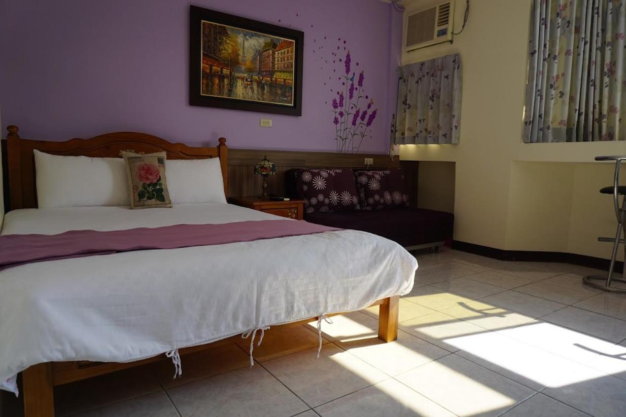 สเนล เทรล โฮเต็ล Bed & Breakfast Taitung ภายนอก รูปภาพ