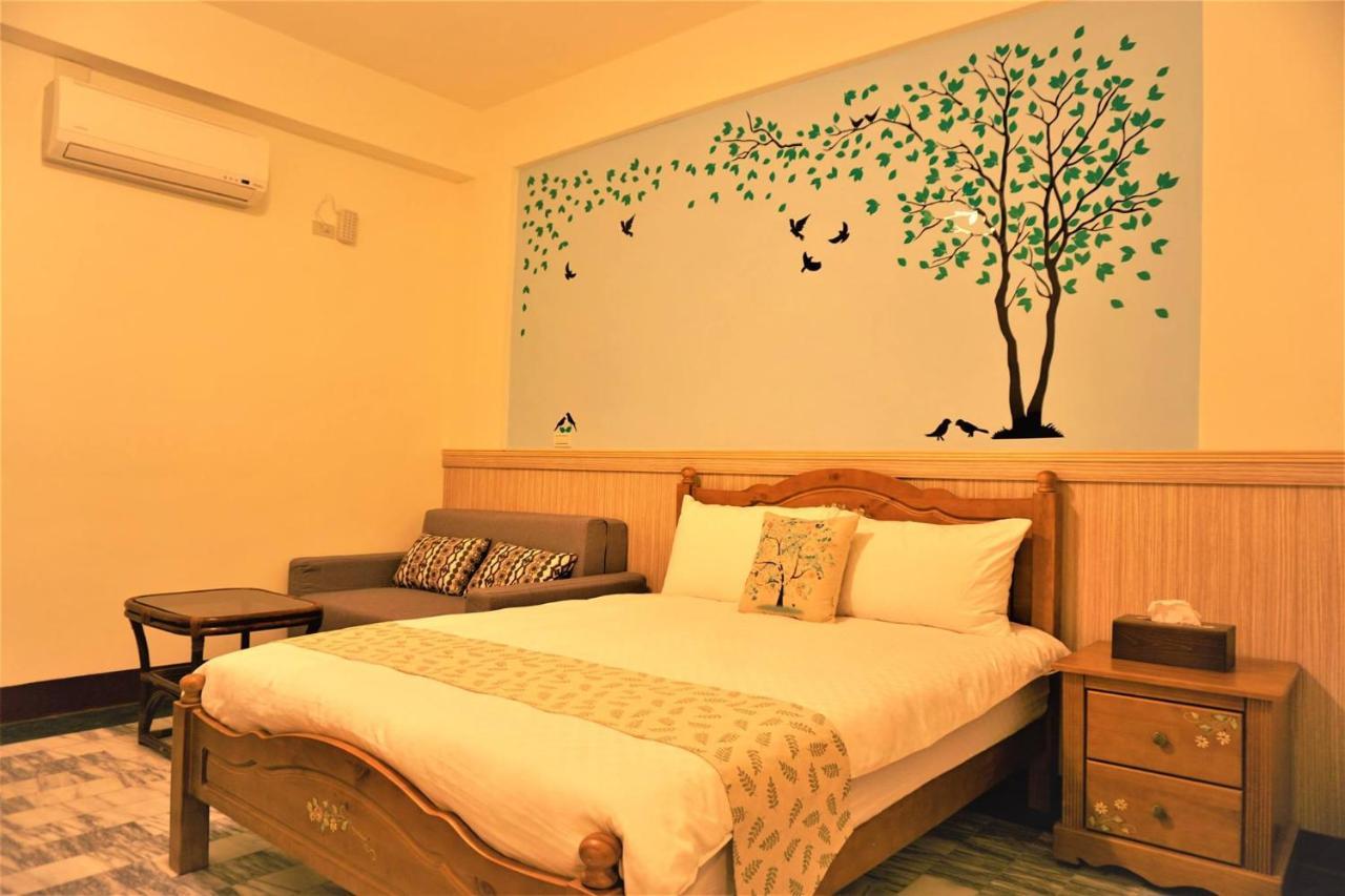 สเนล เทรล โฮเต็ล Bed & Breakfast Taitung ภายนอก รูปภาพ
