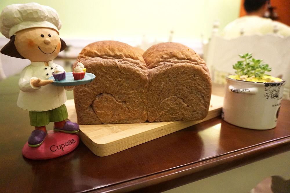 สเนล เทรล โฮเต็ล Bed & Breakfast Taitung ภายนอก รูปภาพ