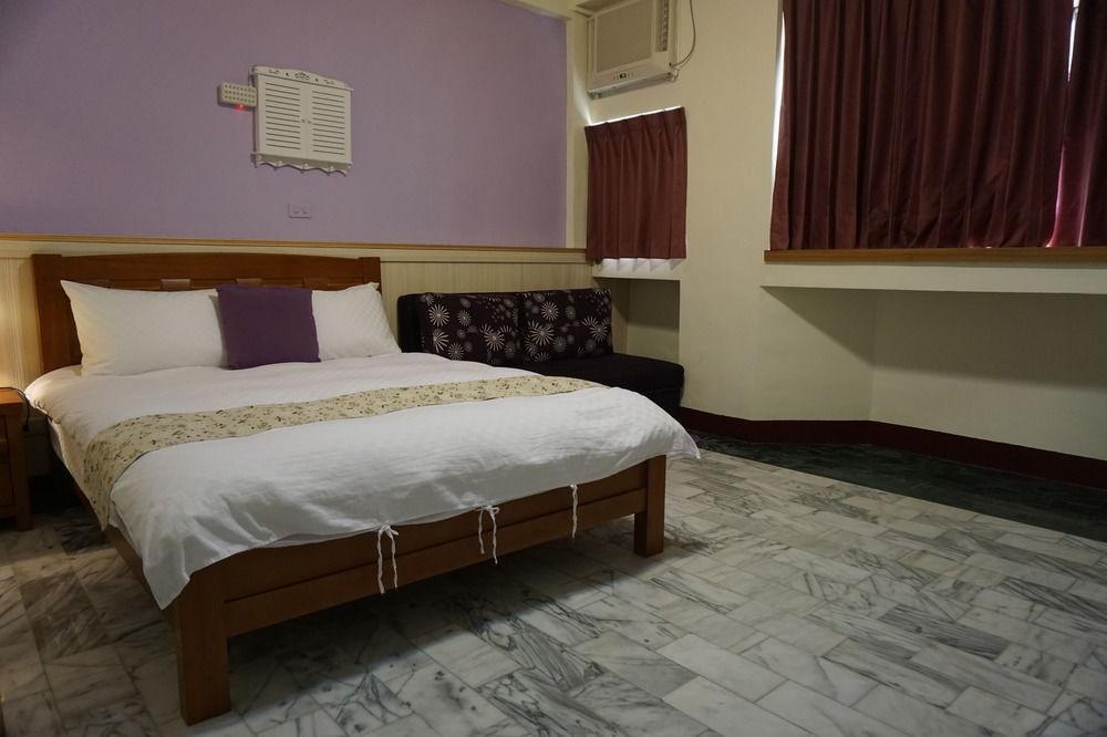 สเนล เทรล โฮเต็ล Bed & Breakfast Taitung ภายนอก รูปภาพ